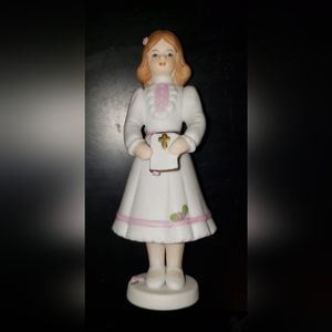 Porcelain Growing Up Girls 1991